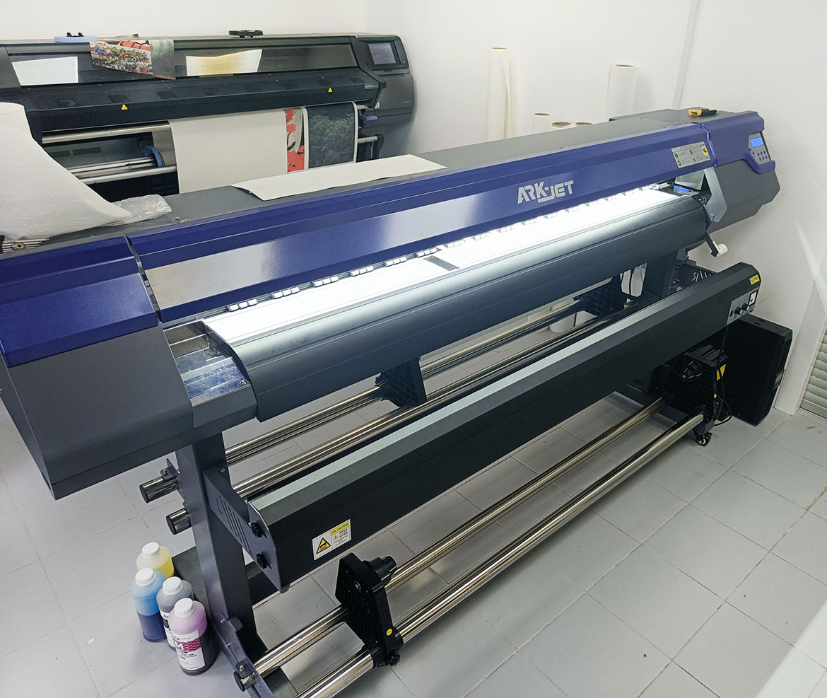 В студии декоративных обоев Print Walls установлен ARK-JET SOL 1600