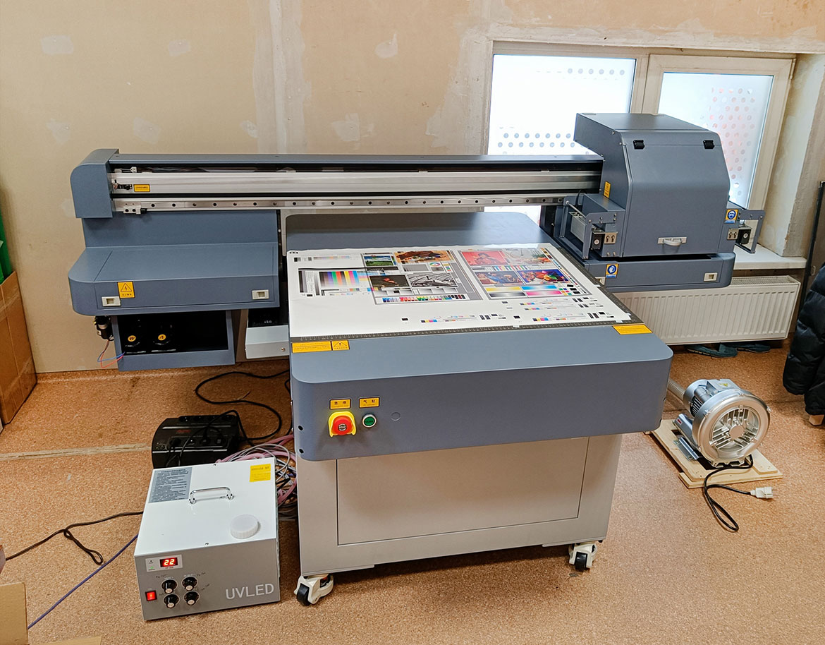 Запуск ARK-JET UV6090 G5i в РПК "ПринтГрупп" из Королева