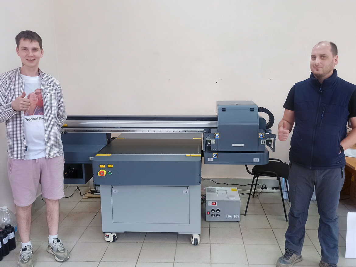 Сразу два принтера ARK-JET установлено в самарской компании FOTO-GRAFS Сразу два принтера ARK-JET установлено в самарской компании FOTO-GRAFS